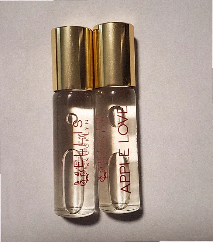 Ellis Brooklyn Apple Love Perfume Roller Ball Travel Size 0.17oz New without Box